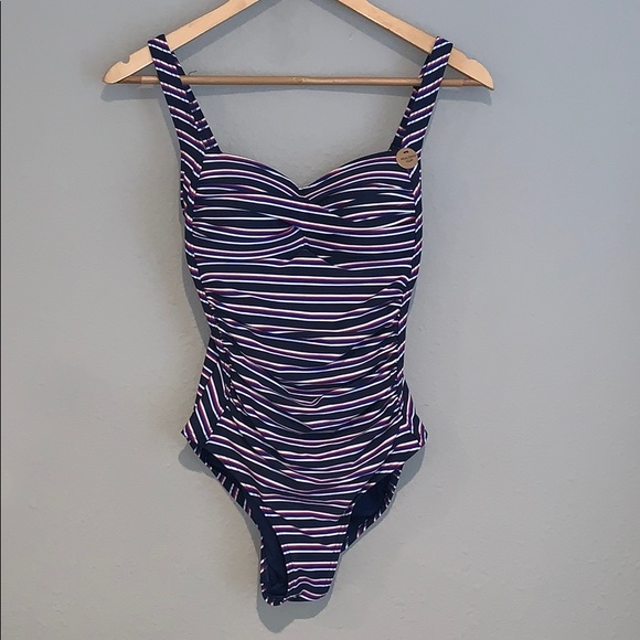 NWT Nip Tuck Swimsuit - Picture 2 of 8